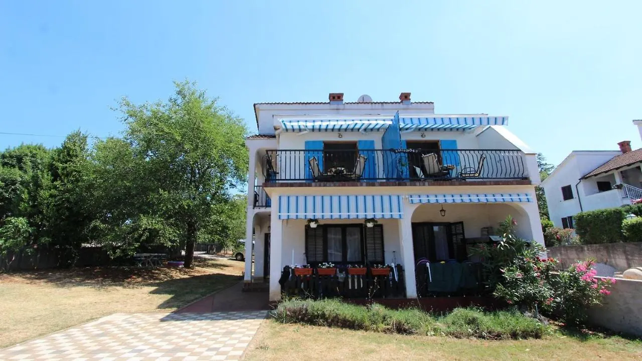Apartments Lastavica 马林斯卡